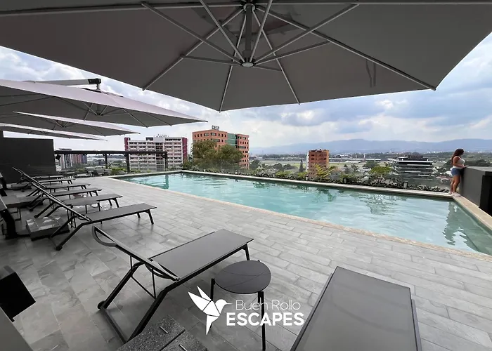 Luxury High-Floor 3 Bedroom Apartment Free Pool & Gym Guatemala City