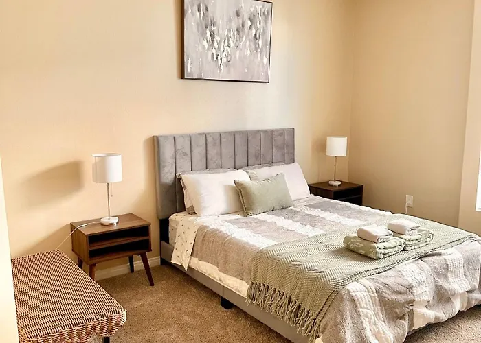 Spacious 2B 2B Pool View Loft Apartment In Marina Del Rey Los Angeles
