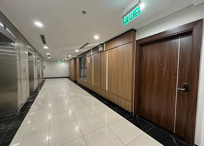 Binh Minh Garden Relax Apartment Hanoi