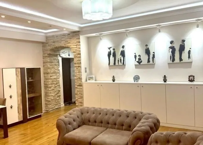 Apartment With Sea View In Nizami St Baku