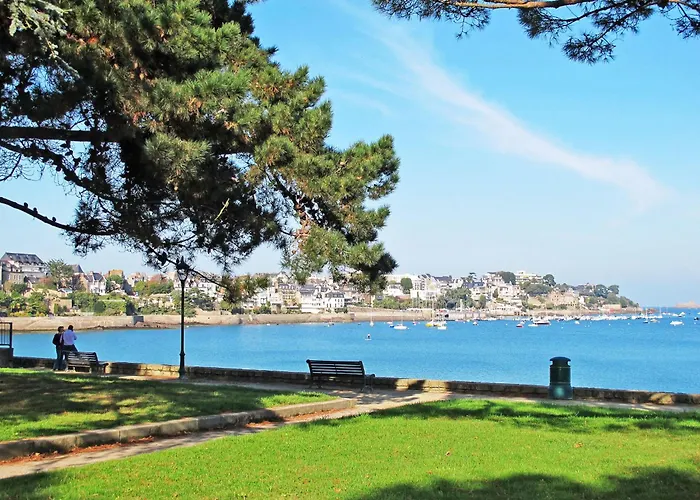 Apartment Le Cosy By Interhome Dinard