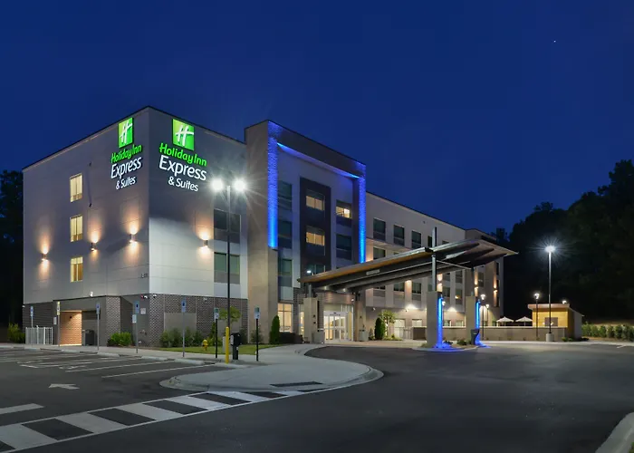 Holiday Inn Express & Suites Charlotte - Ballantyne By Ihg