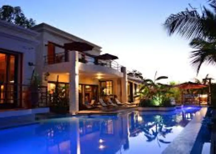 Le Gite Du Bonheur Guest House & Car Rental Tamarin