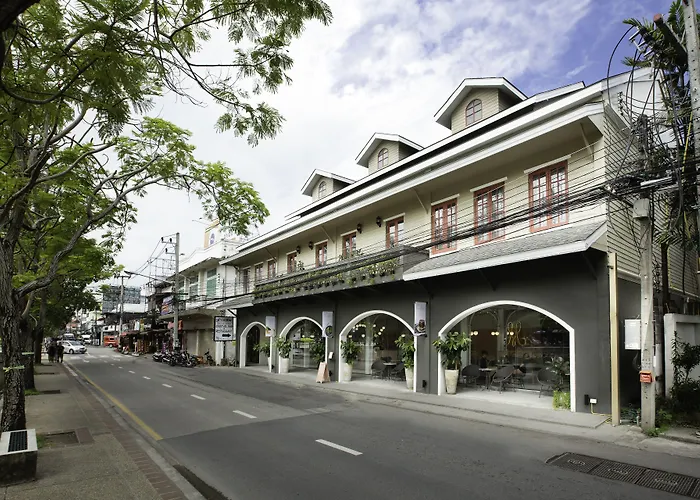 Mila Thapae@Chiang Mai Old City