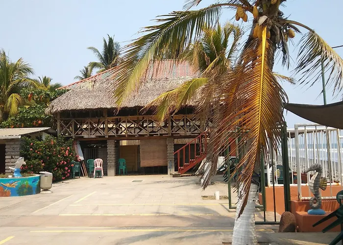 Punta Roca Surf Resort La Libertad