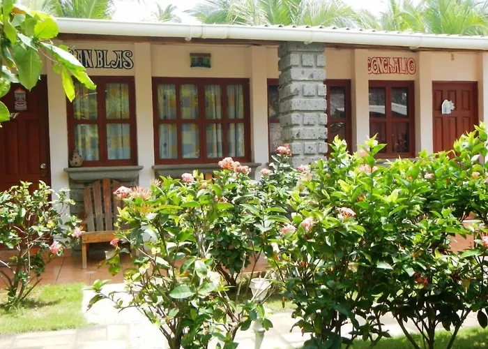 Punta Roca Surf Resort La Libertad