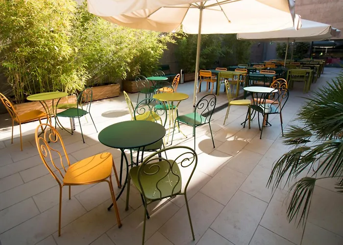 Barcelona Pere Tarres Youth Hostel