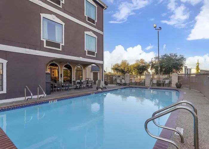Best Western Plus Heritage Inn & Suites Houston,Pasadena,Deer Park,Channelview