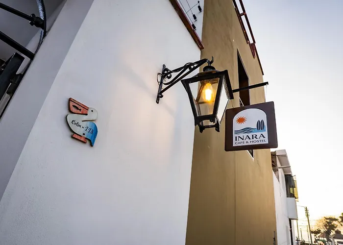 Inara - Cafe & Hostel Huanchaco