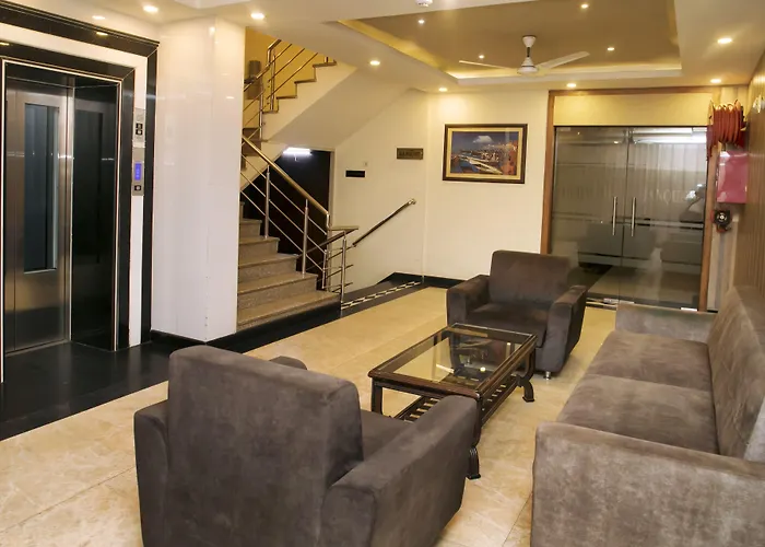 Hotel Ganges Grand - 600M From Kashi Vishwanath Temple Varanasi