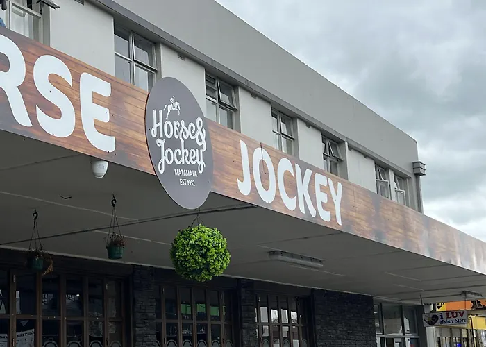 Horse And Jockey Inn Matamata