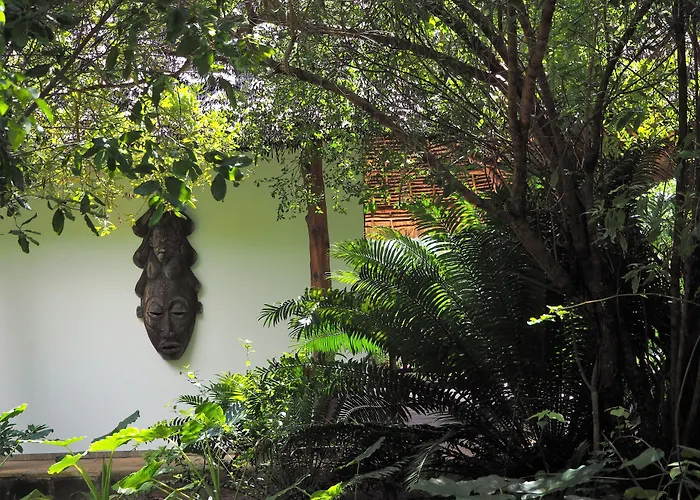 Tikitam Palms Boutique Hotel Pongwe