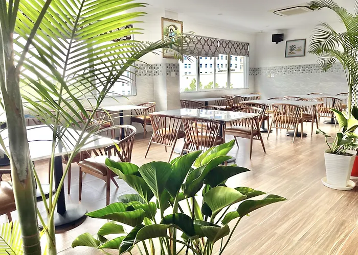 Long Bao Chau Hotel Thu Dau Mot
