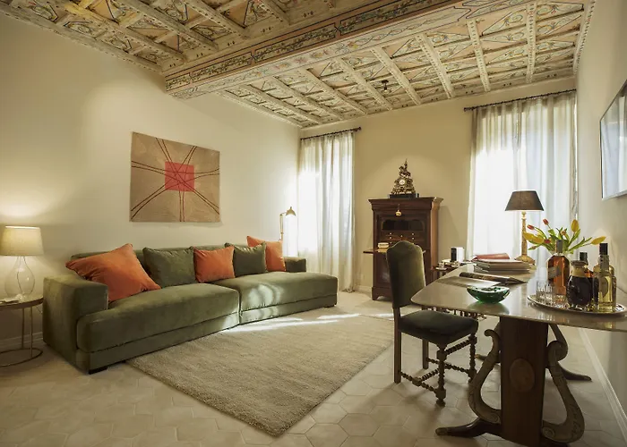 Palazzo Caruso Hotel Rome