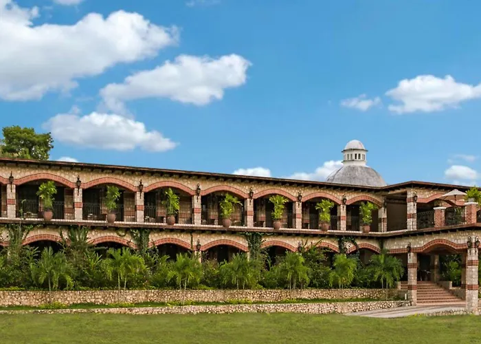 Hacienda San Vicente Hotel Flores