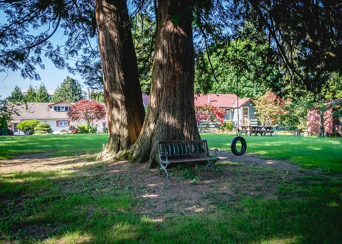 Bramblebank Cottages Harrison Hot Springs