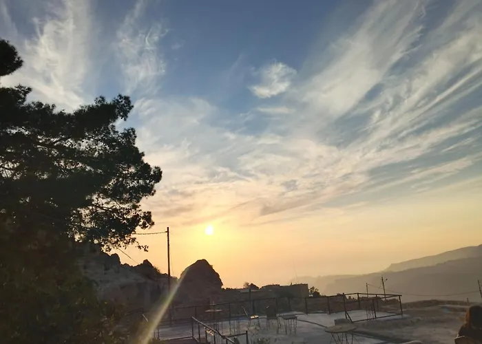 Dana Moon Hotel