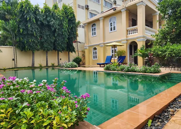La Villa Battambang