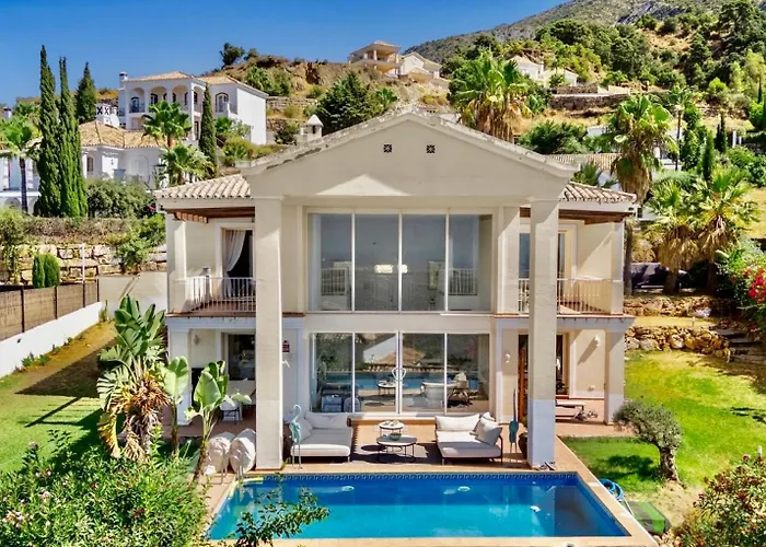 Villa Olga Marbella- Golden Mile -Breathtaking Sea View- Private Pool