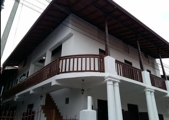 Lighthouse Guest Hotel Galle