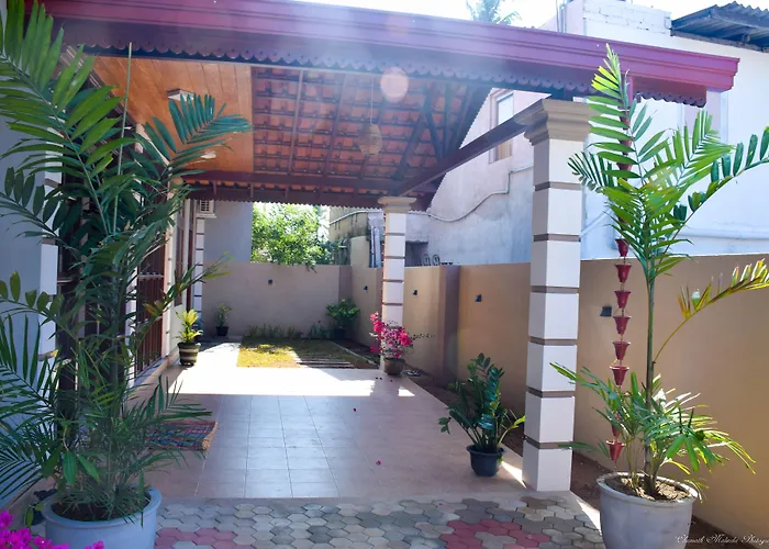 Tenasi Beach Resort Ahangama