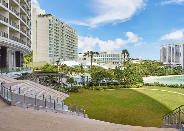 The Tsubaki Tower Hotel Tumon