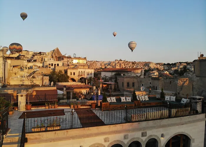 Caftan Cave Suites Göreme