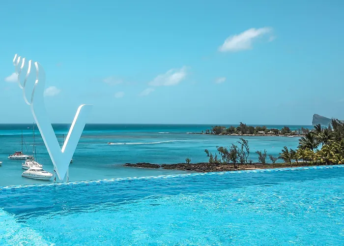 Ocean V Hotel (Adults Only) Pereybere Beach