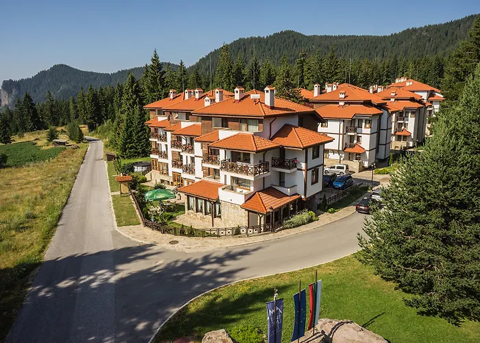 Mountain Lake Hotel Smolyan