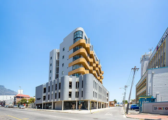 Urban Artisan Luxury Suites By Totalstay Cape Town