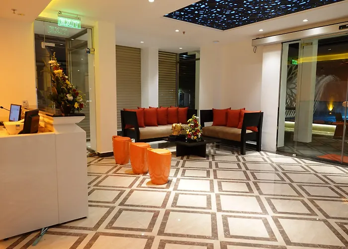 Ruvisha Beach Hotel Negombo