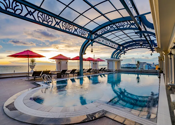 Avs Hotel Phu Quoc - Beachfront