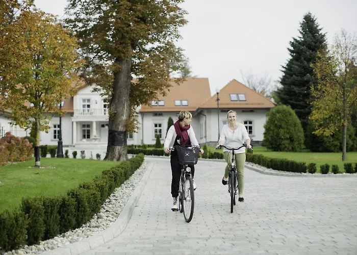 Lesny Dwor Hotel Suleczyno