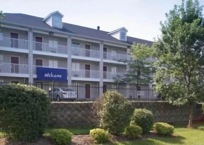 Intown Suites Extended Stay Louisville Ky - Wattbourne Lane
