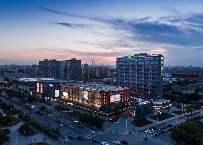Holiday Inn Express Shanghai Tangzhen By Ihg