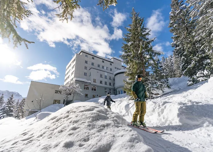 Arosa Mountain Lodge