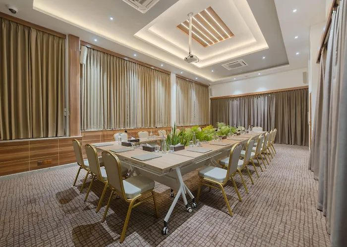 Samann Host Hotel Hulhumale
