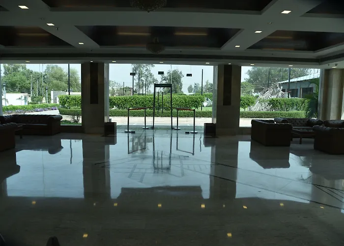 Opulent By Udman Chhattarpur New Delhi