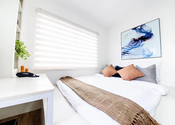 1075 Dormitel Hotel Cebu