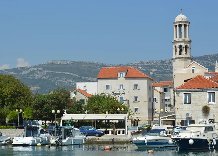 Benjamin Hotel Kastela