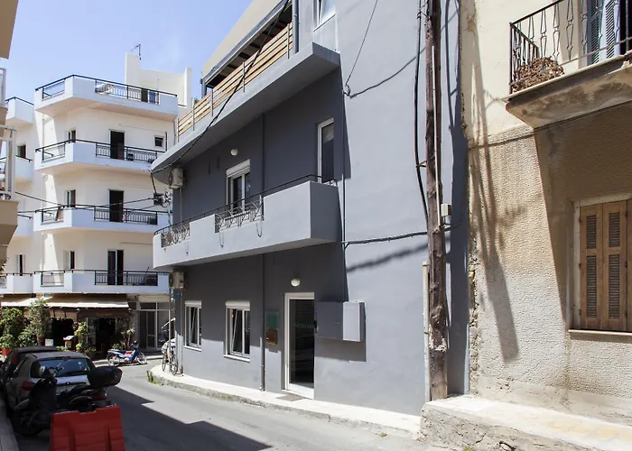 So Young Hostel Heraklion 