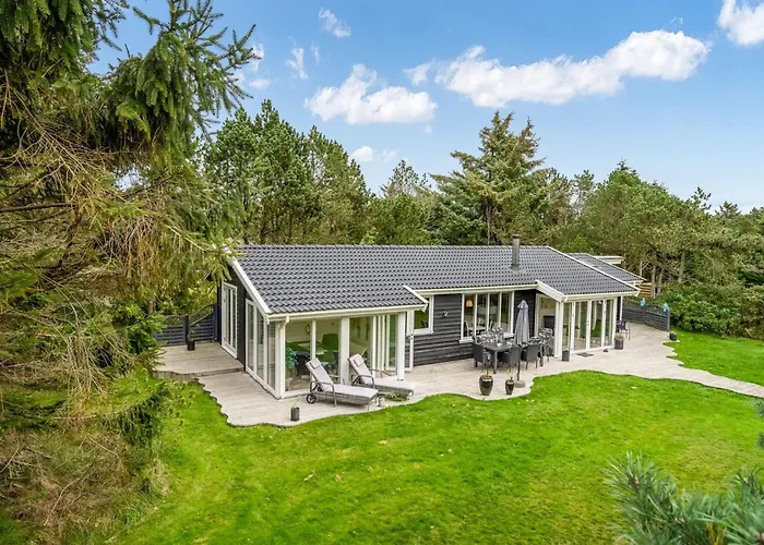 Holiday Home Ulli - 1-6Km From The Sea By Interhome Lokken