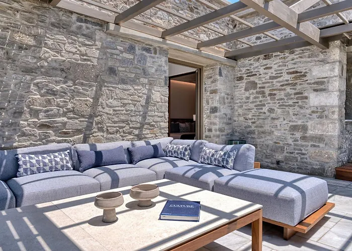 Avant Mar Paros Naousa