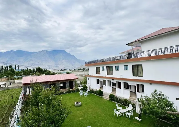 Al Noor Starlet Hotel Skardu