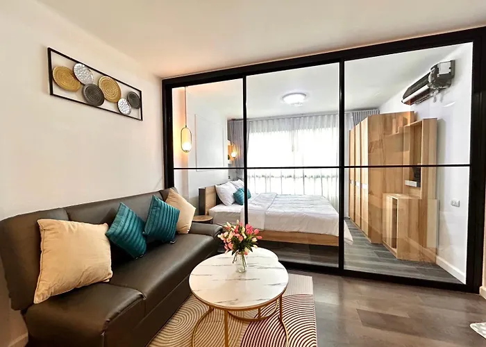 Vibe Old Town 452 Apartment Phuket