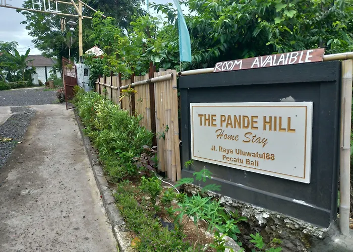 The Pande Hill Homestay Uluwatu 