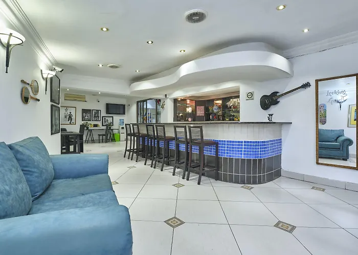 Inn & Out Sandton Park Johannesburg