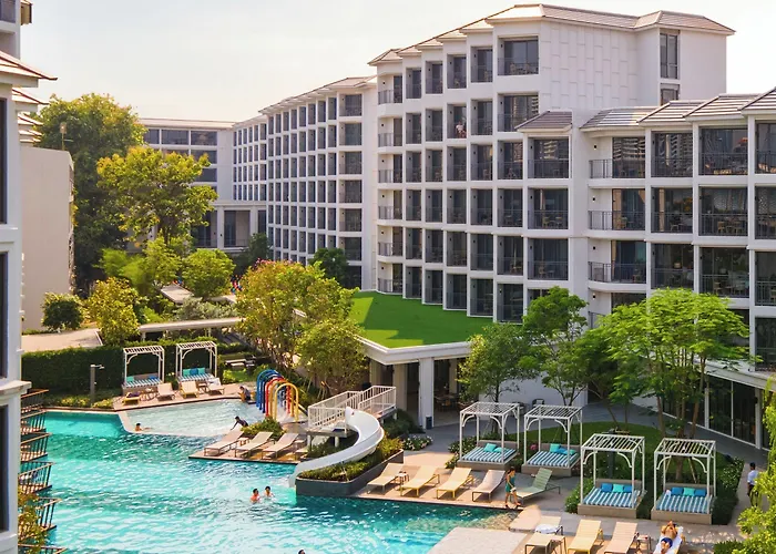 The Quarter Chaophraya By Uhg - Riverfront Hotel, Walk To Iconsiam Bangkok
