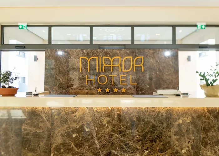 Mirror Hotel Polychrono