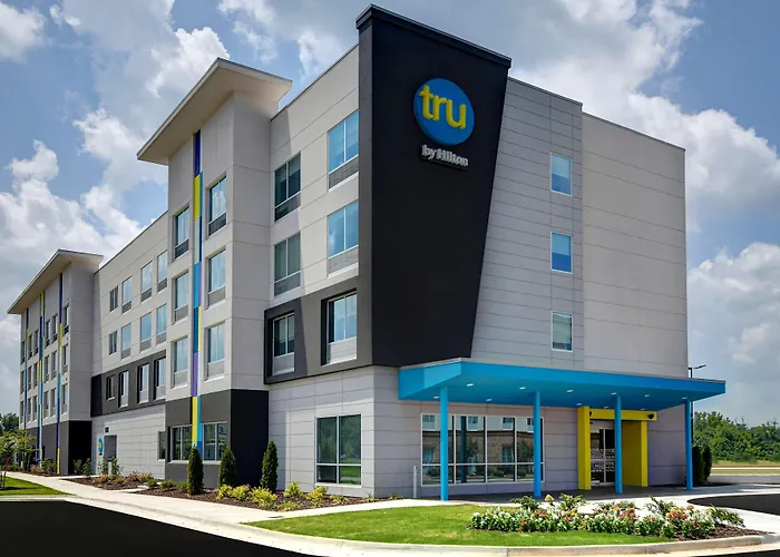 Tru By Hilton Columbia Greystone Hotel